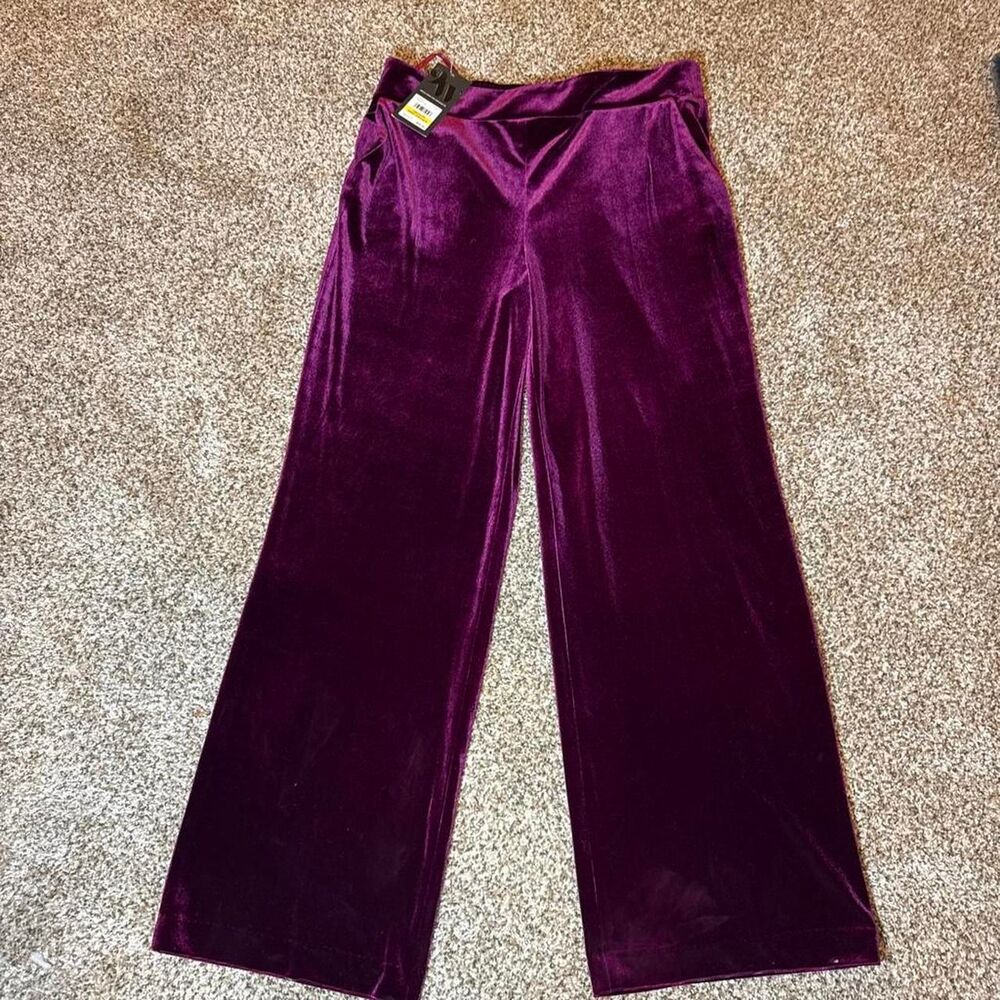 Nine Test Women's Purple Velvet Wide Leg Pants Medium
